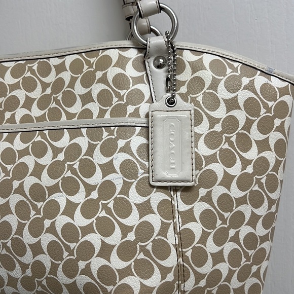 Coach Signature Leah Large Monogram Tote Bag - Picture 4 of 11